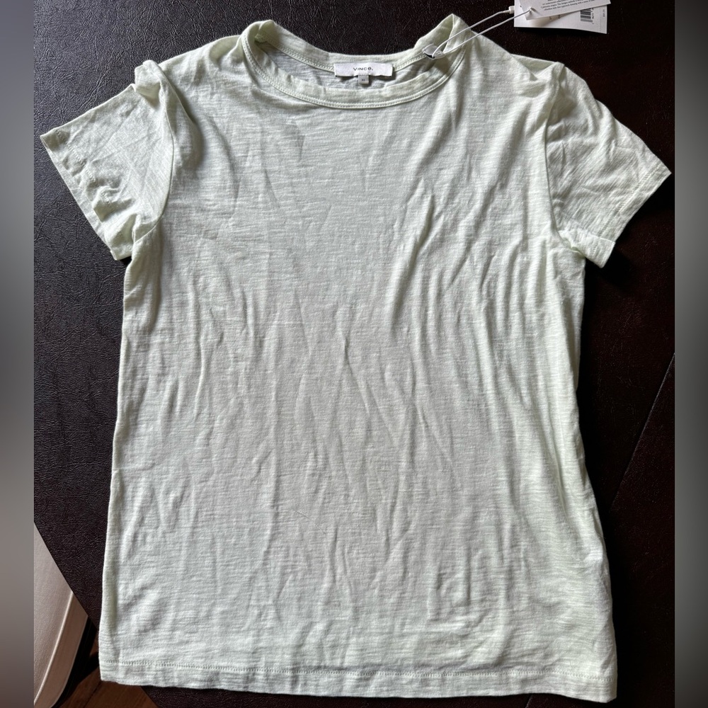 NWT Vince feather soft tshirt melon color